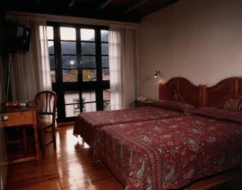 Apartamentos Cuevas Del Mar Nueva De Llanes Exterior photo